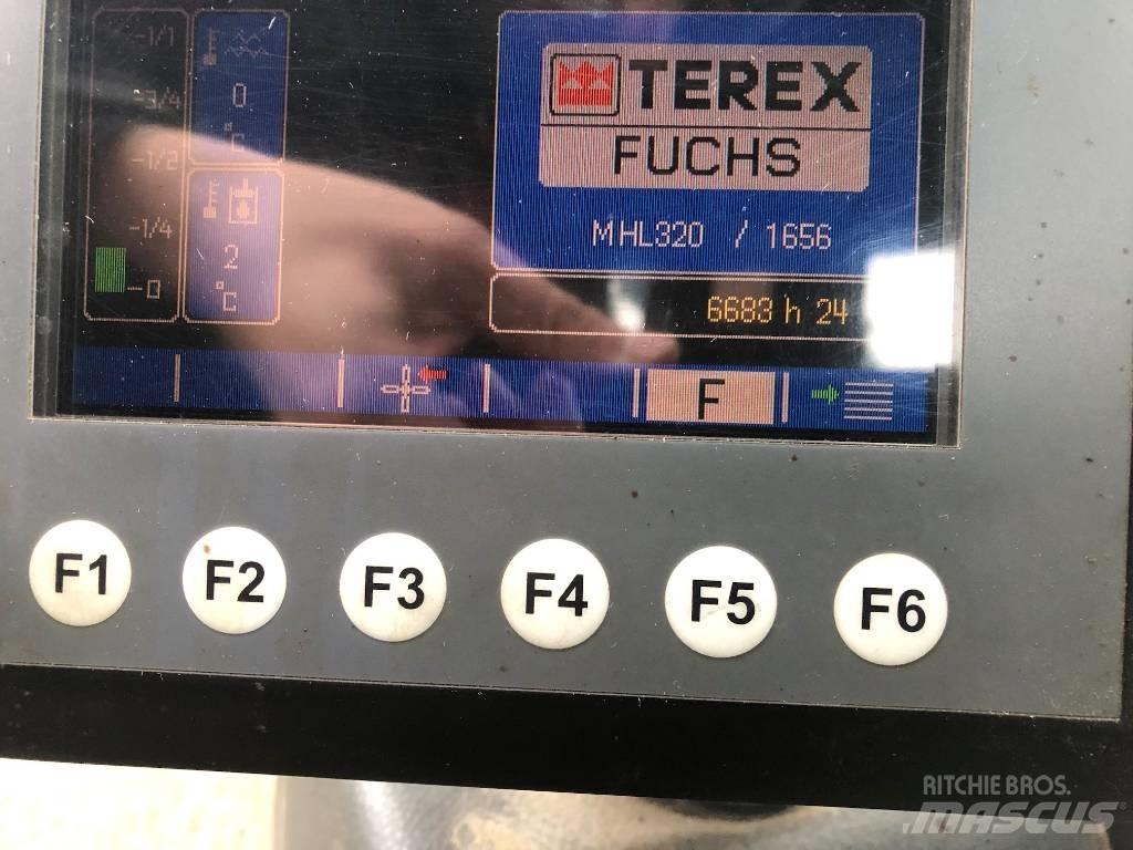 Fuchs MHL 320 廢棄物/工業用操作車