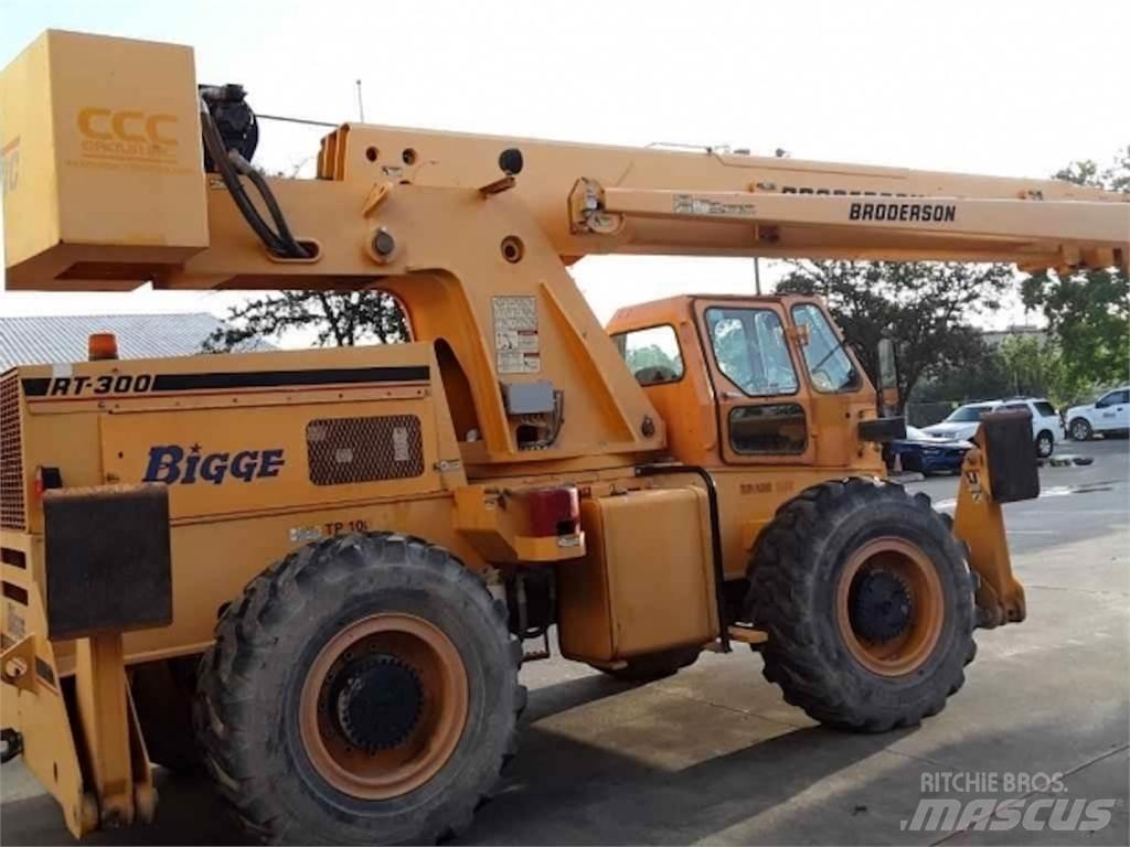 Broderson RT-300 越野起重機