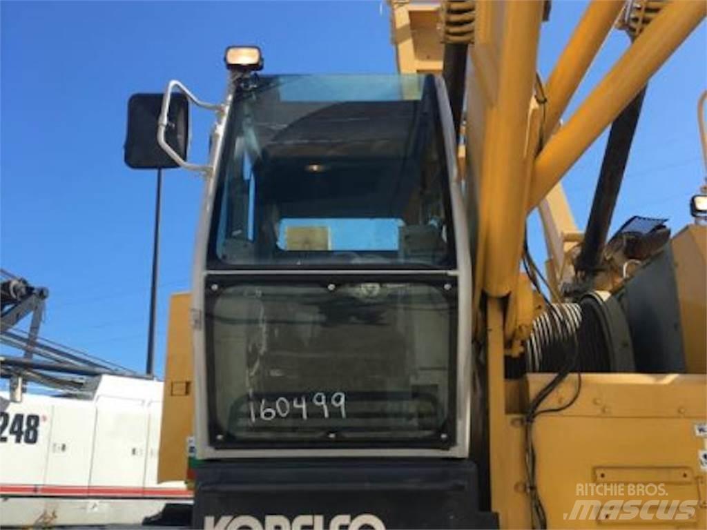 Kobelco CK1600 履帶式起重機