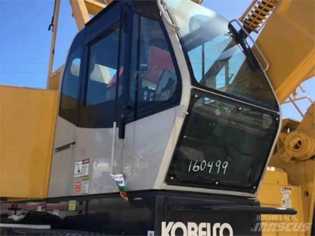 Kobelco CK1600 履帶式起重機