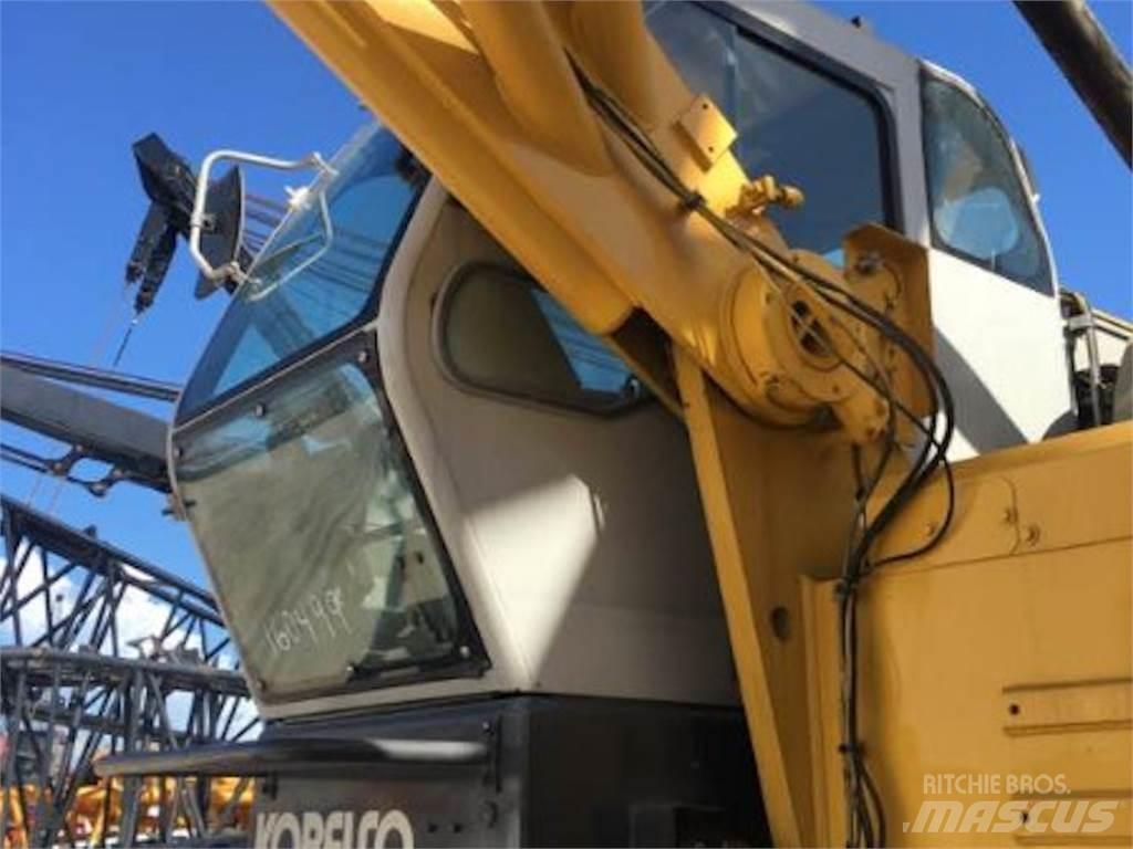 Kobelco CK1600 履帶式起重機
