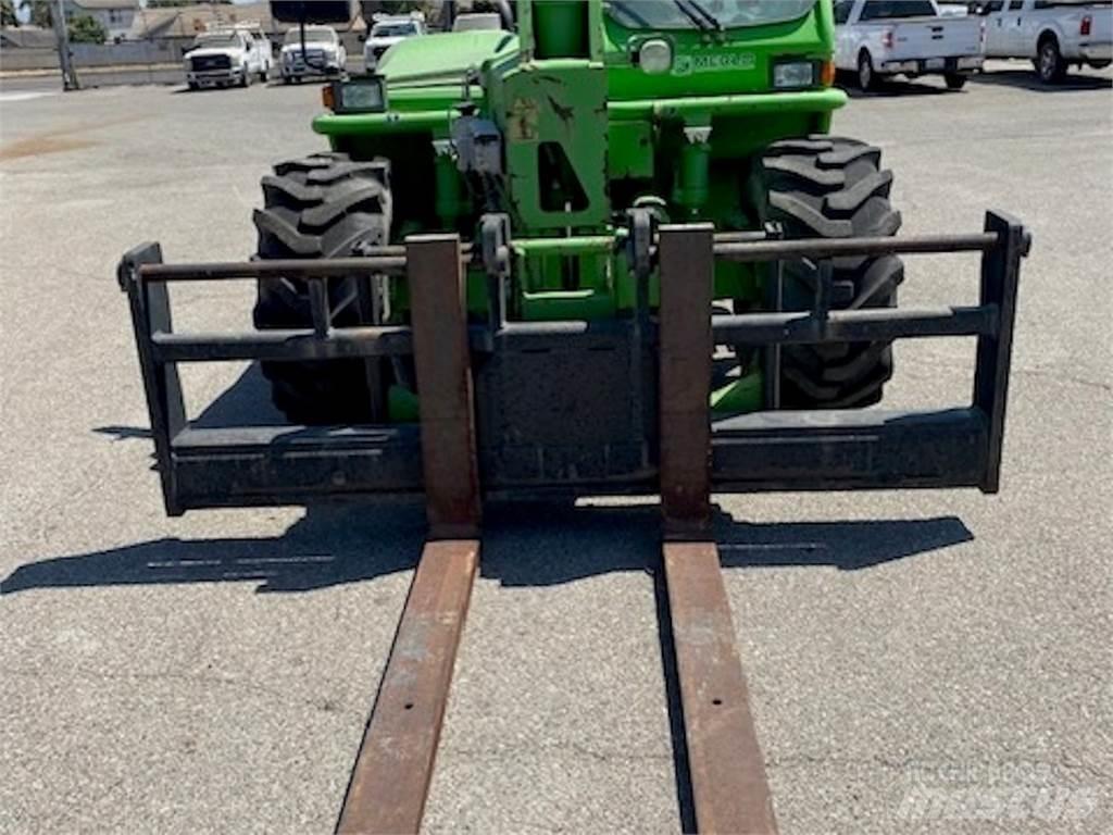 Merlo P60.10 EE 農業用伸縮臂裝載機