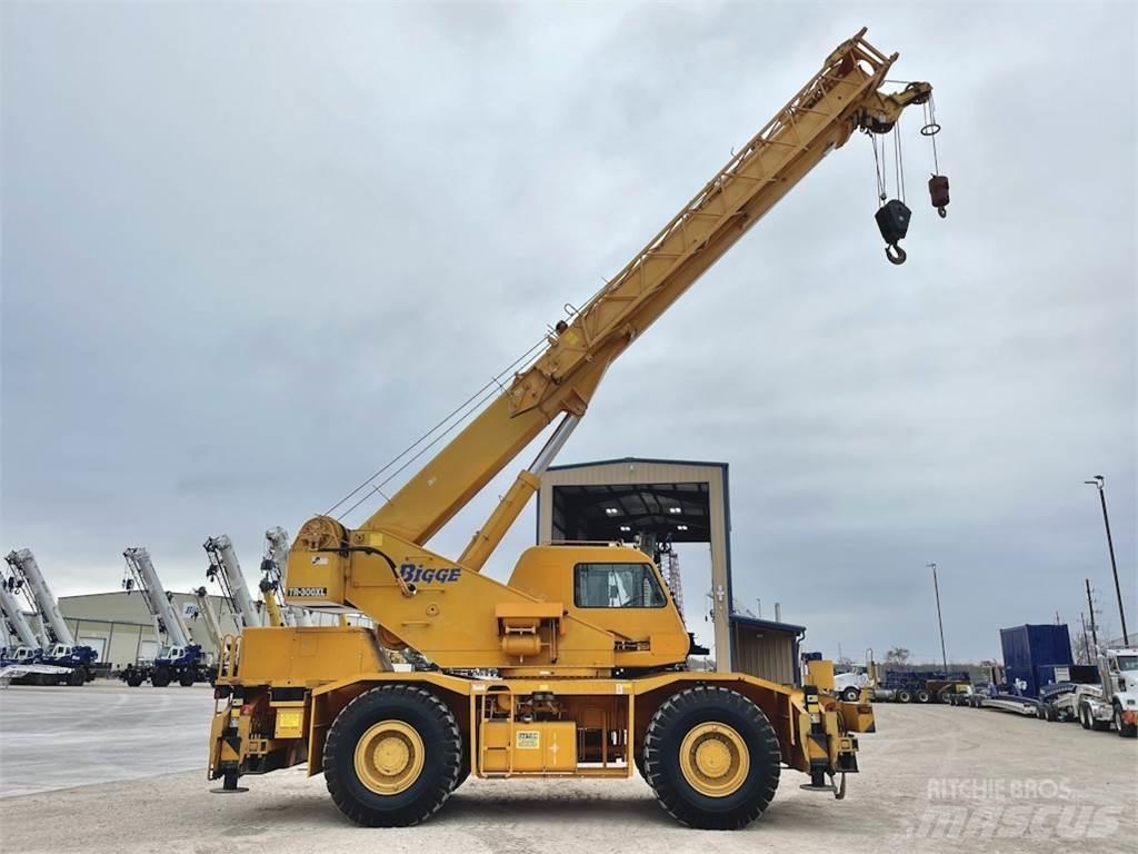 Tadano TR-300 越野起重機