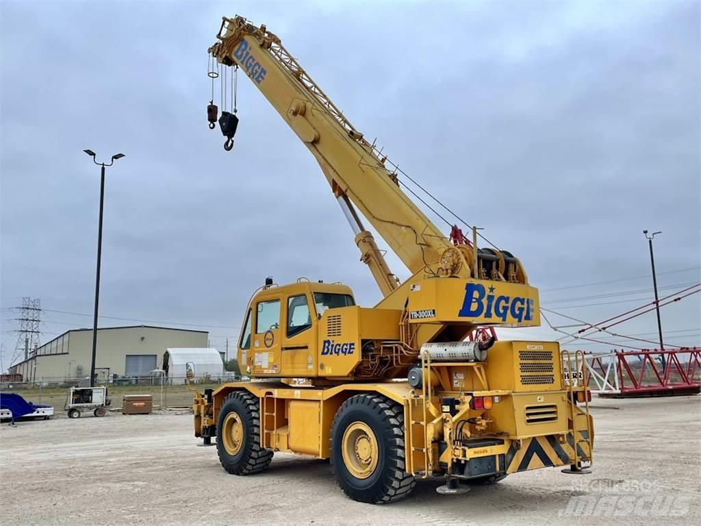 Tadano TR-300 越野起重機