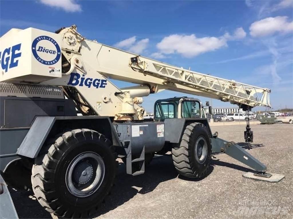 Terex CD225 越野起重機