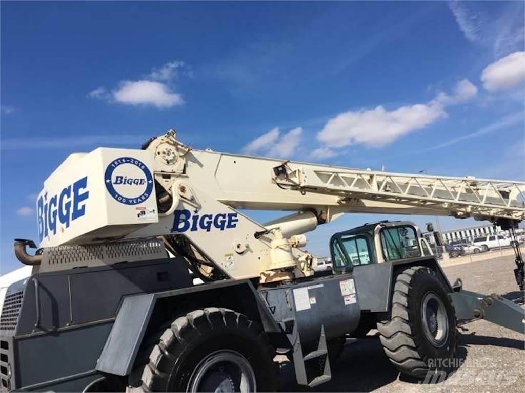 Terex CD225 越野起重機