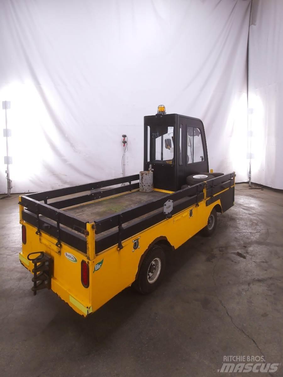 Bradshaw FB1000 牽引車