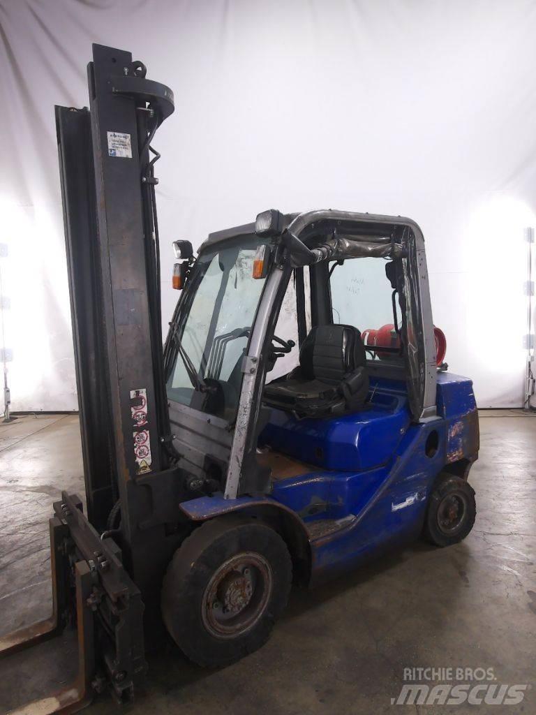 Cesab M325G 液化石油氣LPG卡車