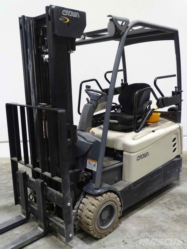 Crown SCT6060-2.0 電動堆高機