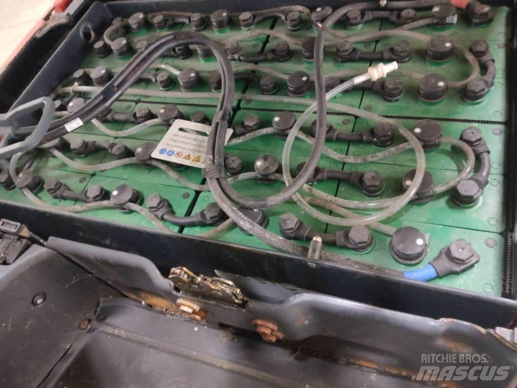 Linde E14 電動堆高機