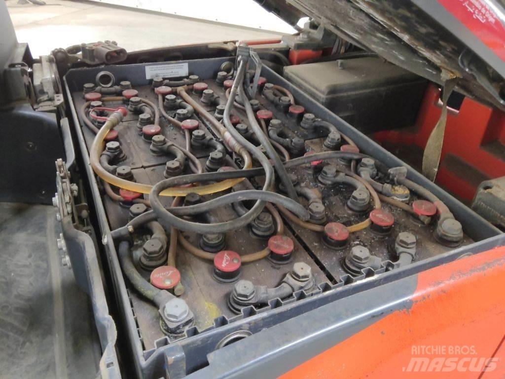 Linde E16C-02 電動堆高機