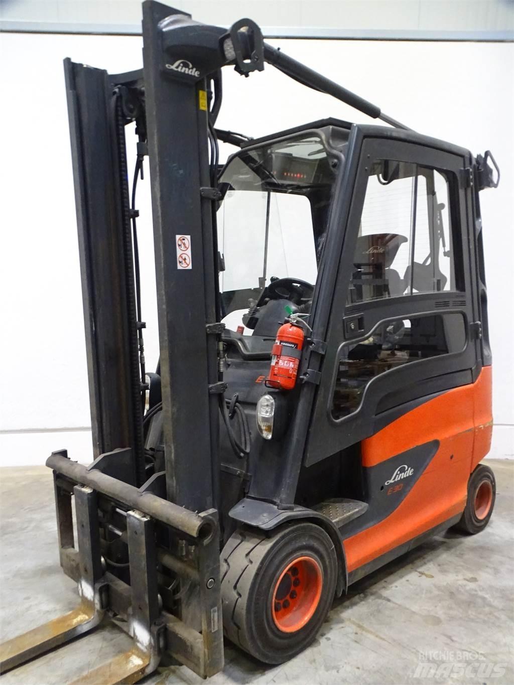 Linde E30HL 電動堆高機