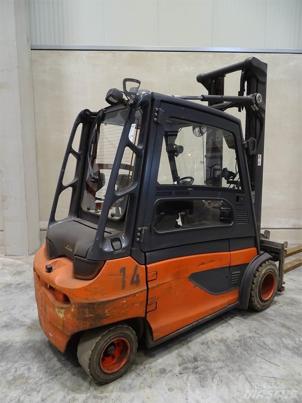 Linde E35L-01 電動堆高機