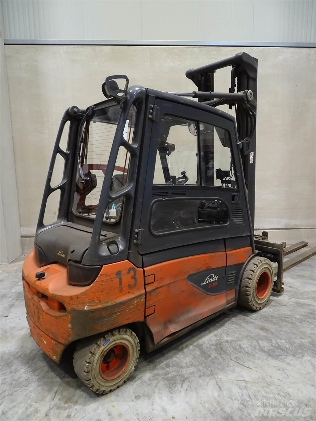 Linde E35L-01 電動堆高機
