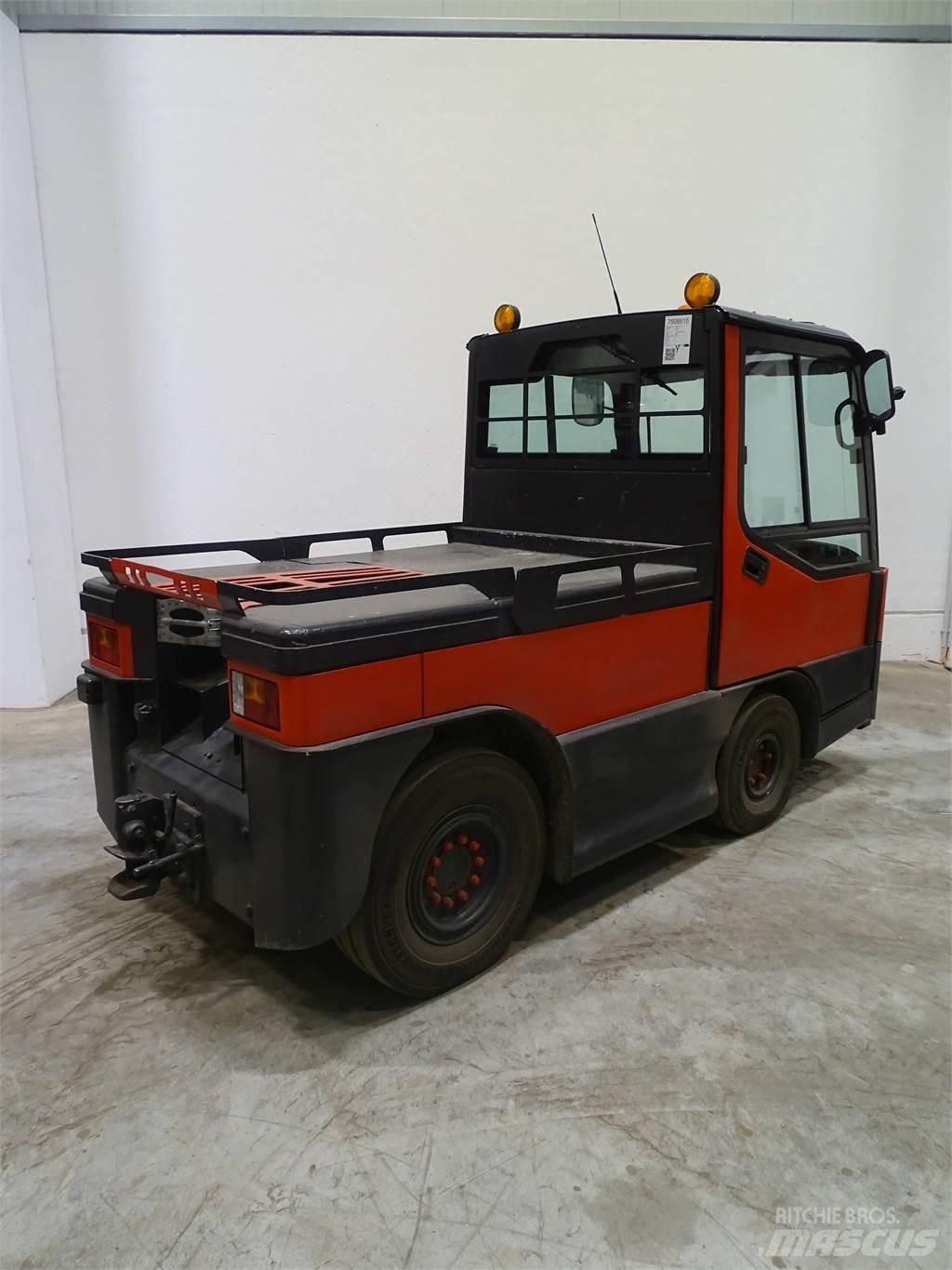 Linde P250 牽引車