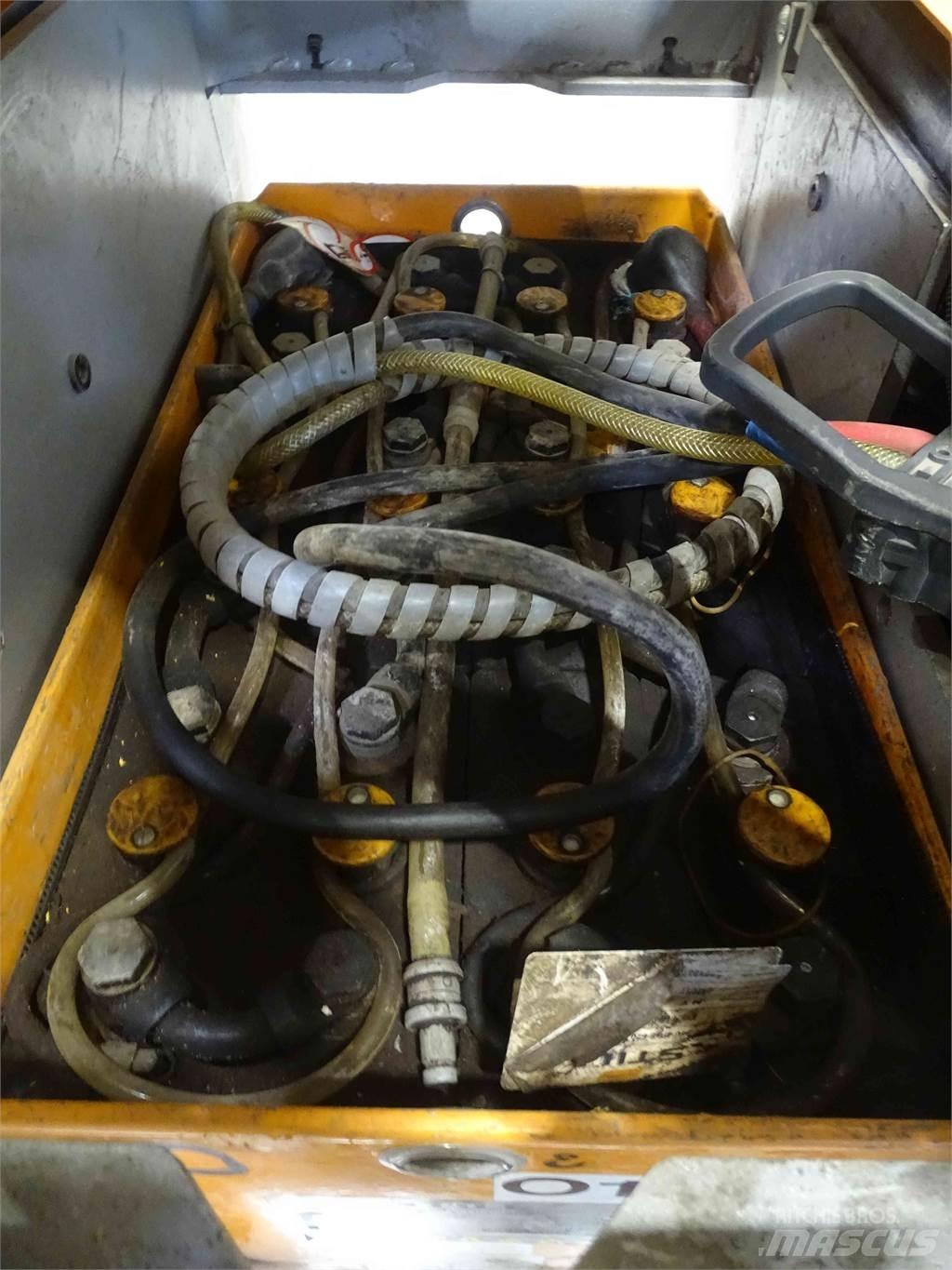 Still EK-X10 高舉式裝載機