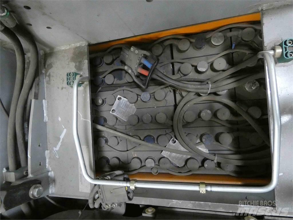 Still EK-X48 高舉式裝載機