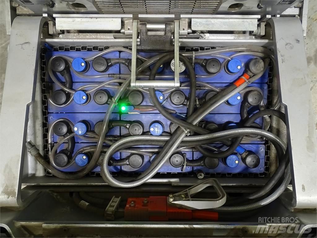 Still EXD-S20 行走控制式堆積機