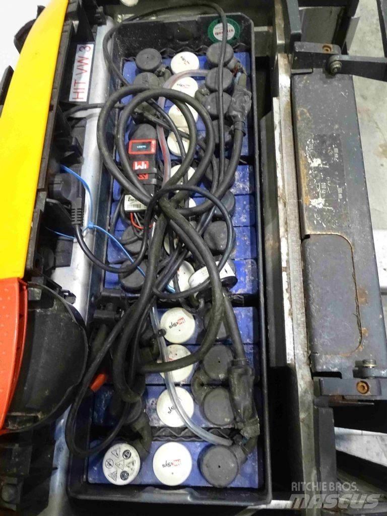 Still EXU-H20 行走控制式堆積機