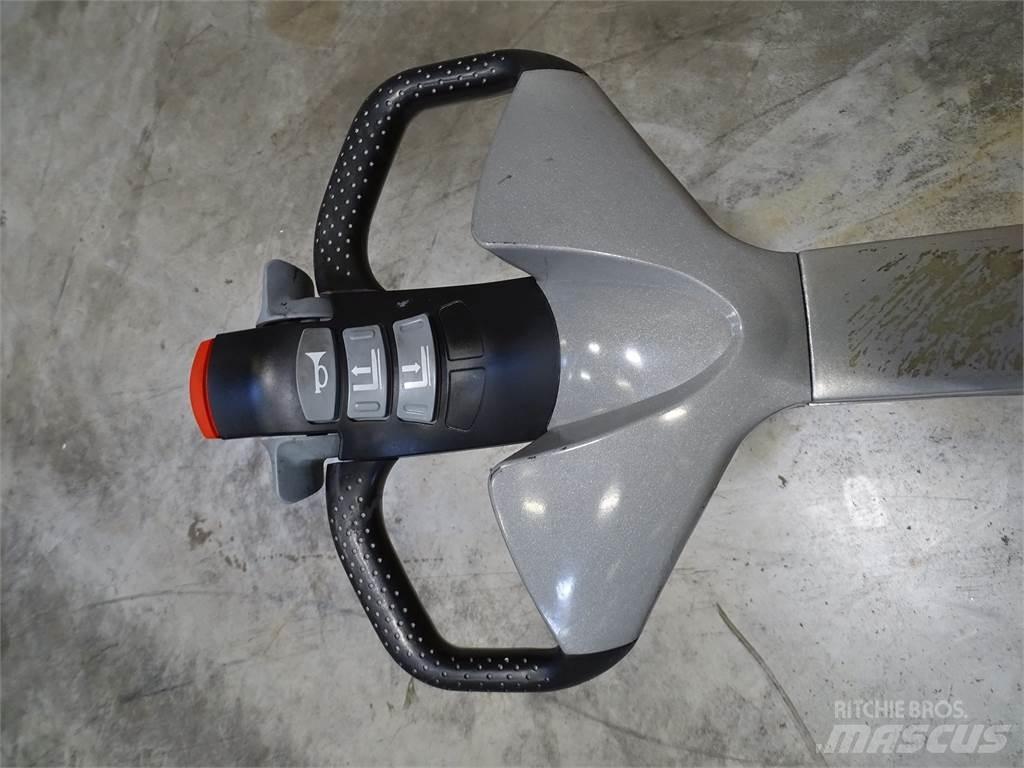 Still EXV-16 行走控制式堆積機