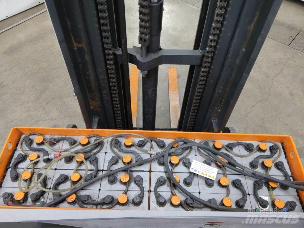 Still FM-X14 前伸式堆高機(叉車)