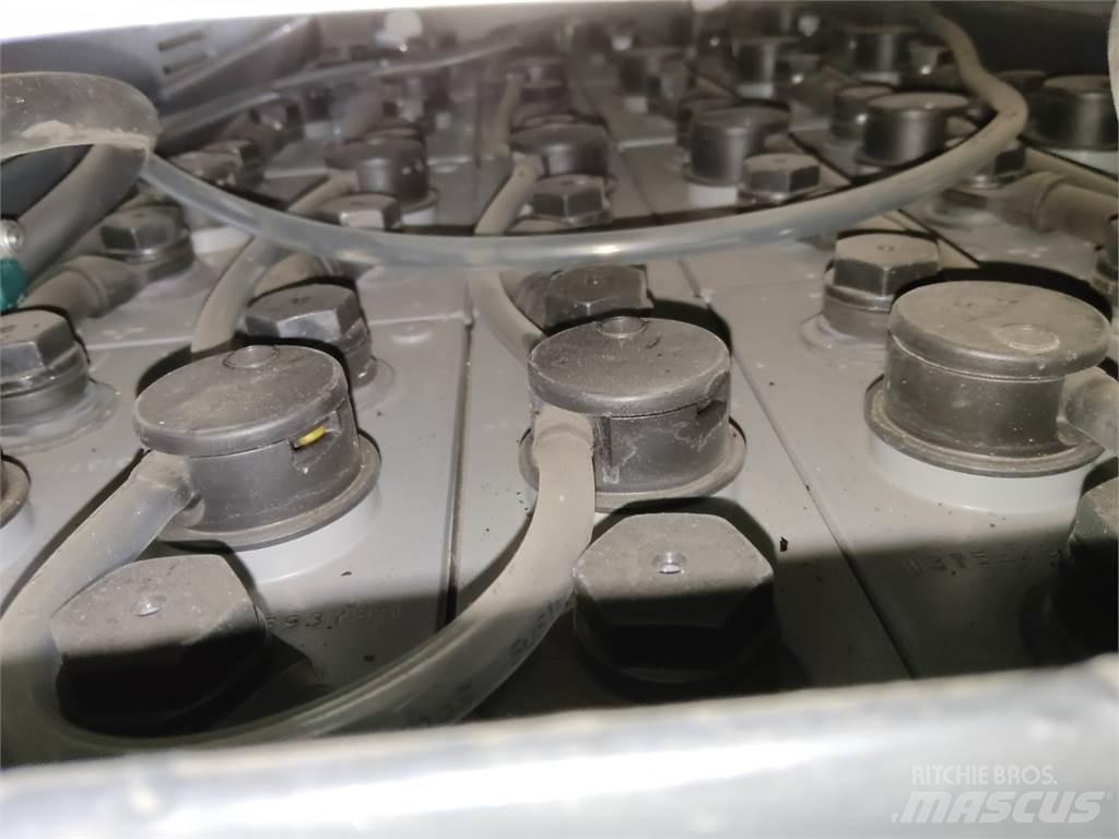 Still LTX70 牽引車