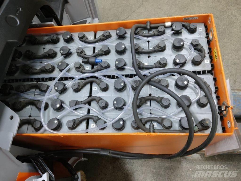 Still LTX70 牽引車