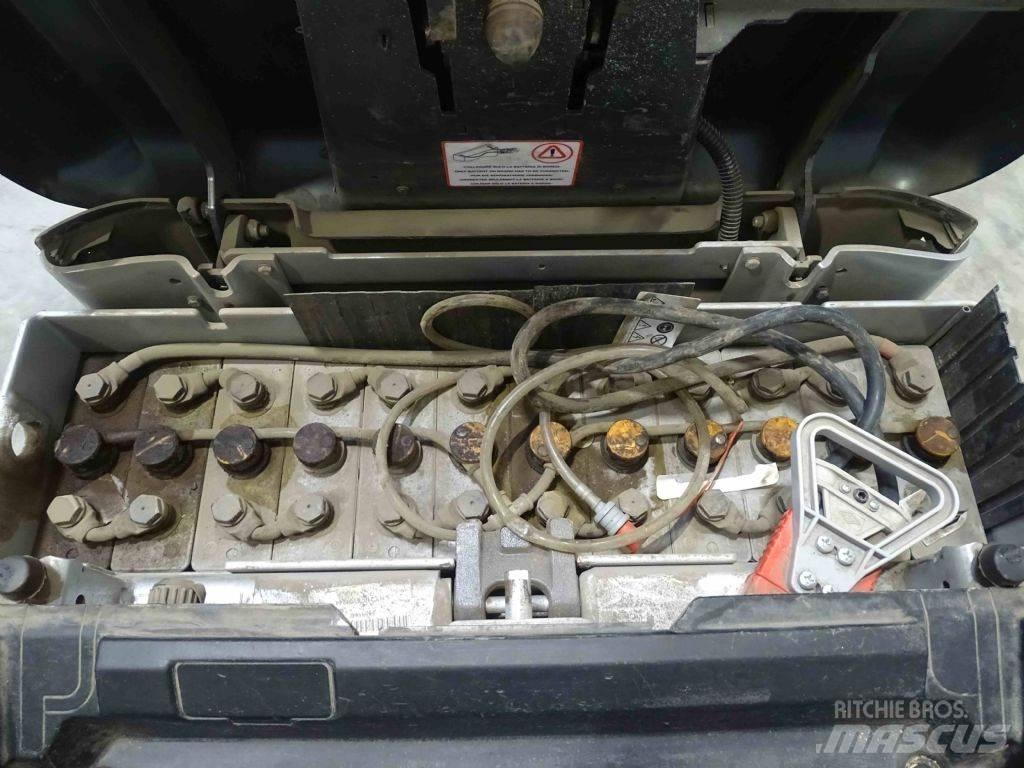 Still OPX20 低架裝載機