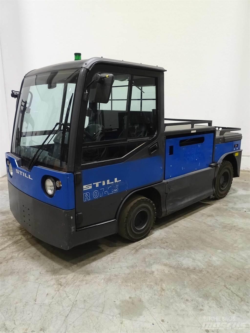 Still R07-25 牽引車