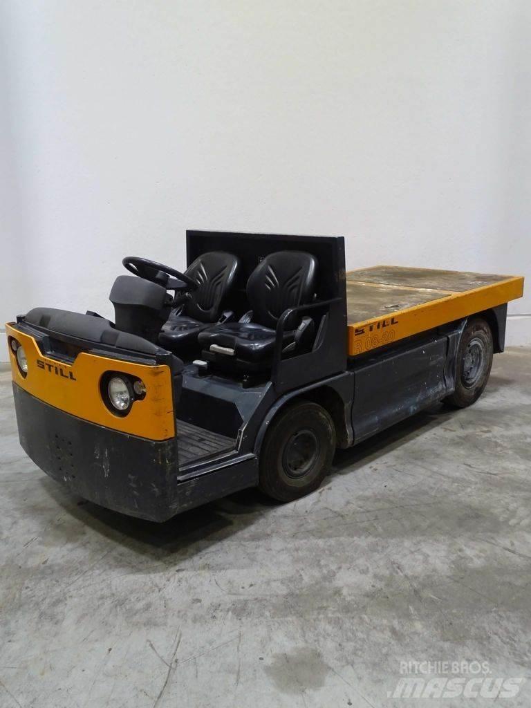 Still R08-20 牽引車