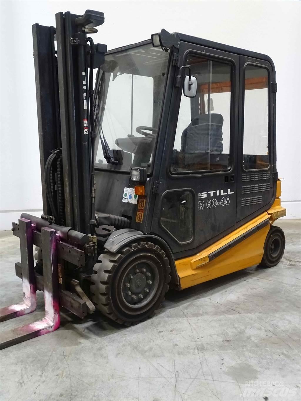 Still R60-45 電動堆高機