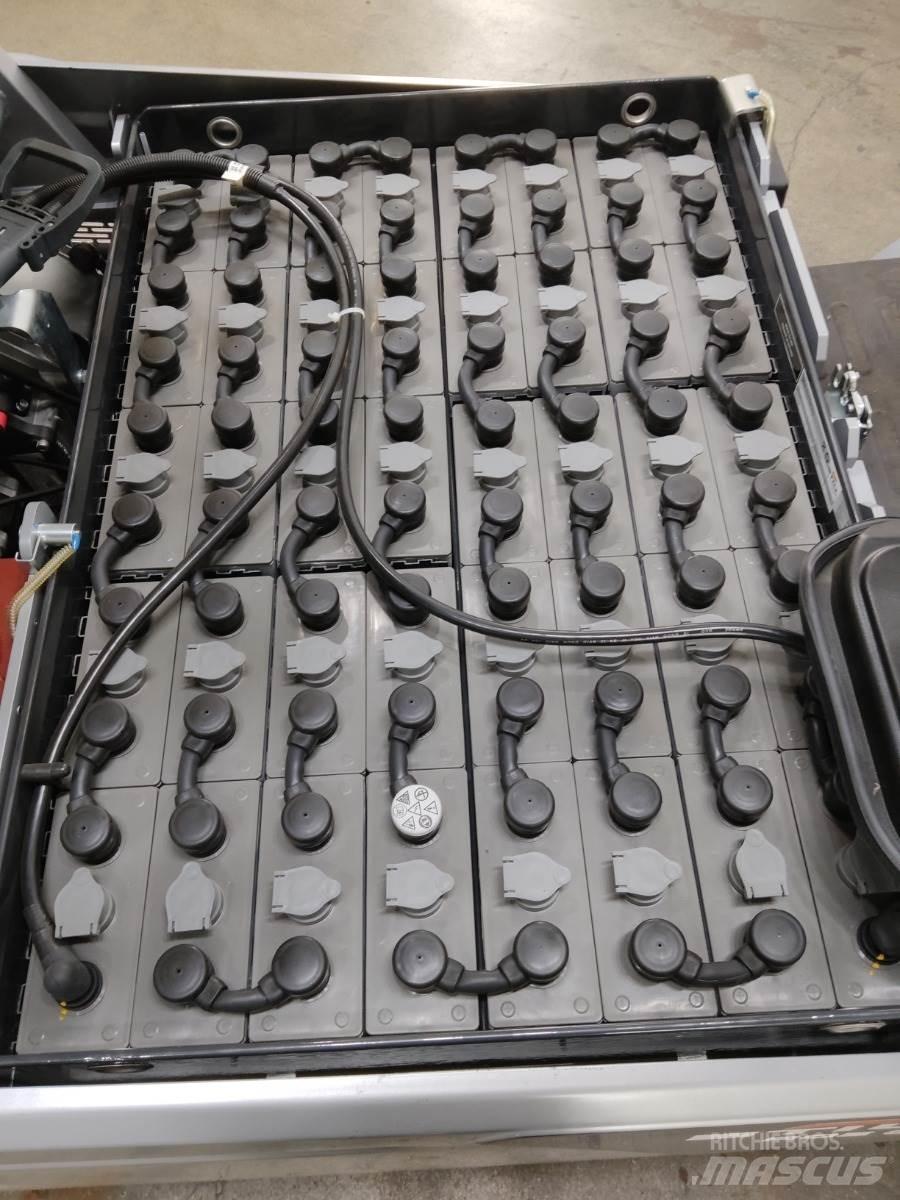Still RCE30 電動堆高機