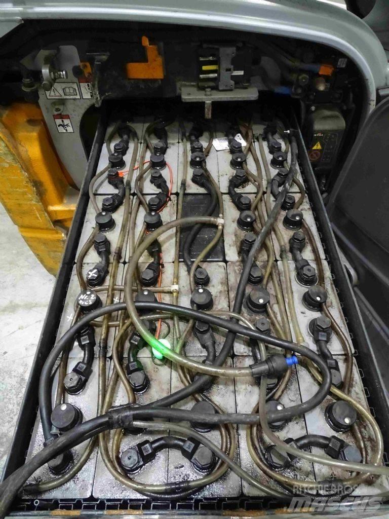 Still RX20-16C 電動堆高機