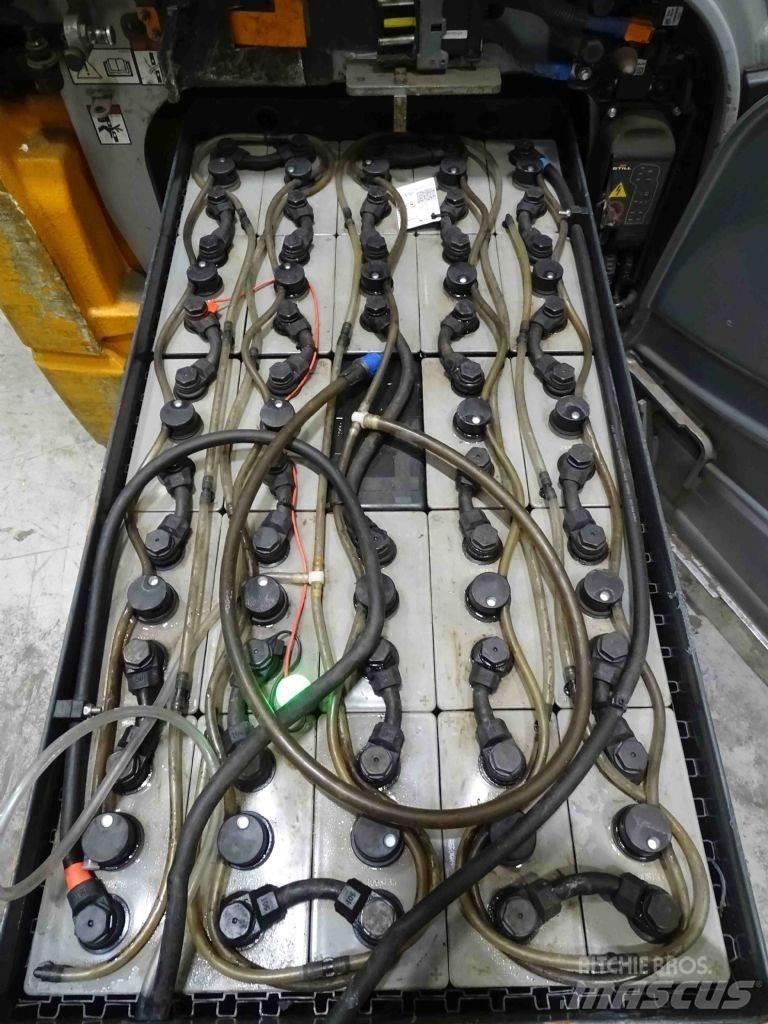Still RX20-16C 電動堆高機