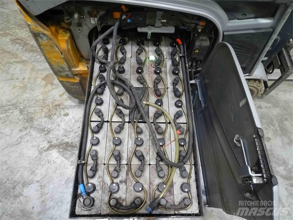 Still RX20-16C 電動堆高機