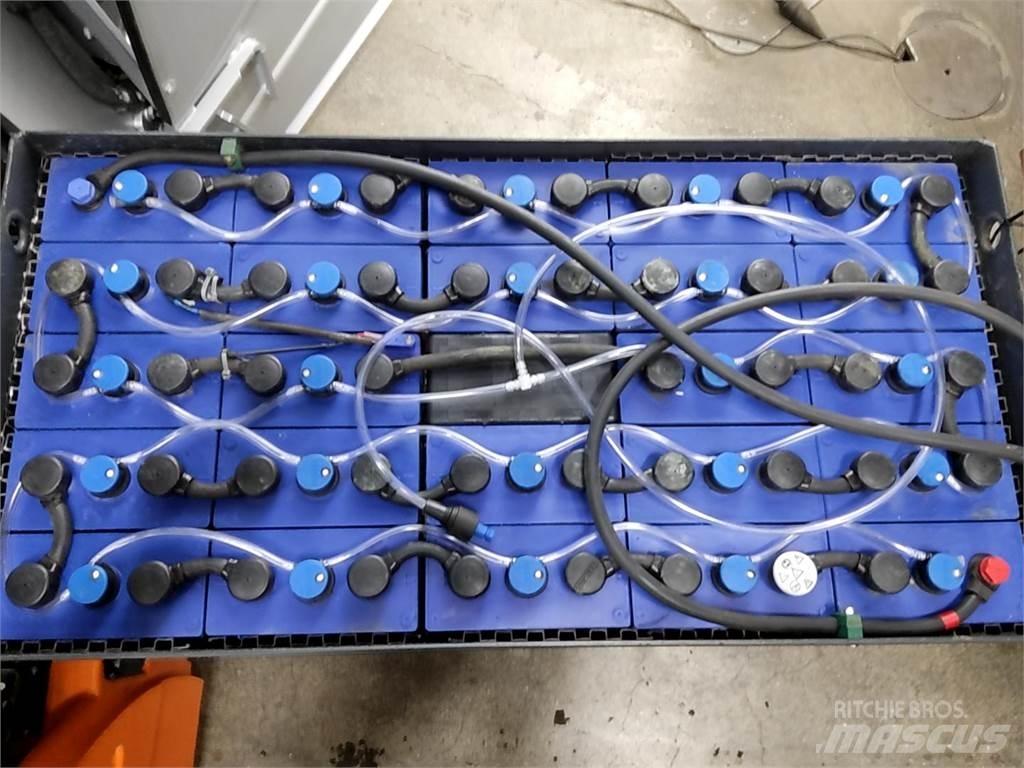 Still RX20-18 電動堆高機