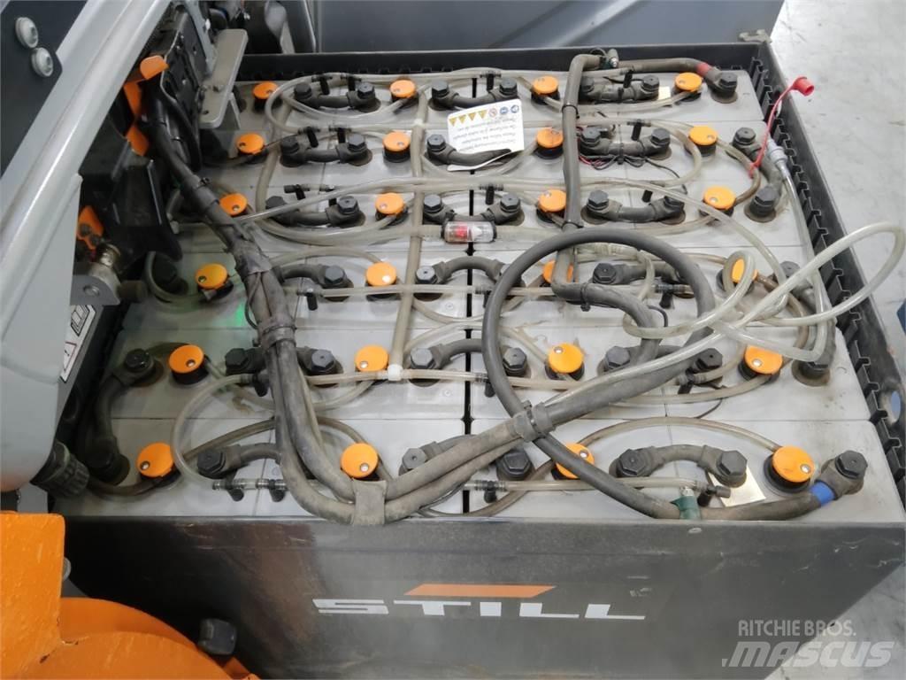 Still RX20-20L 電動堆高機