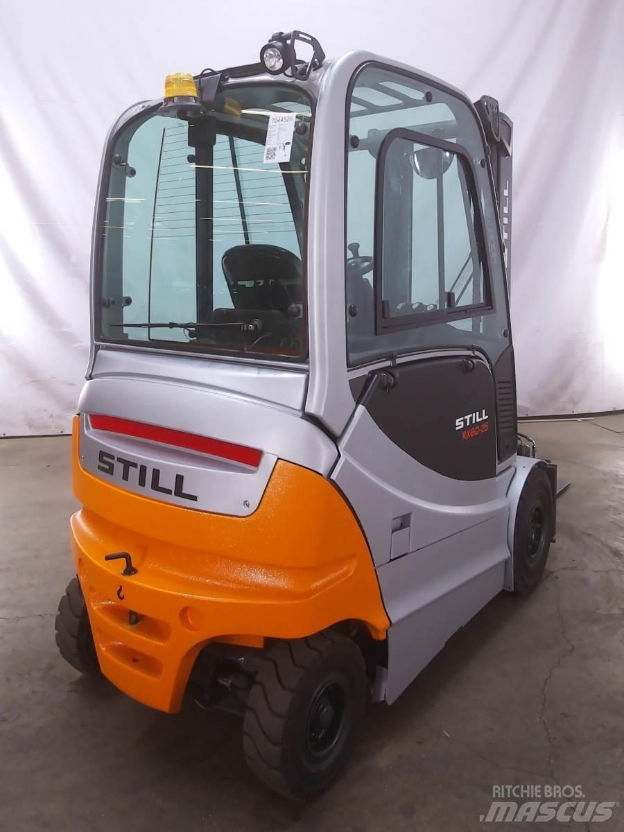 Still RX60-25 電動堆高機