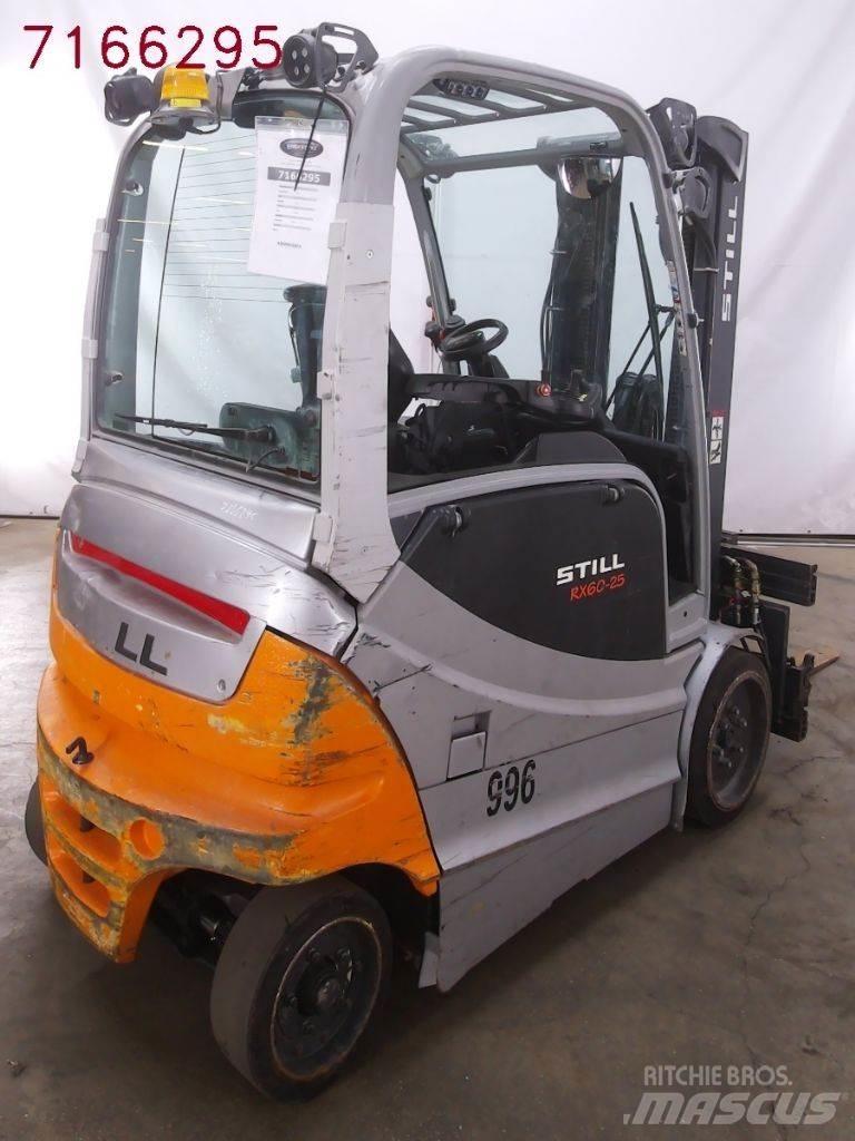 Still RX60-25 電動堆高機