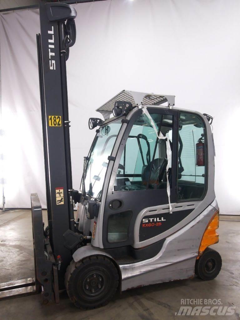 Still RX60-25 電動堆高機