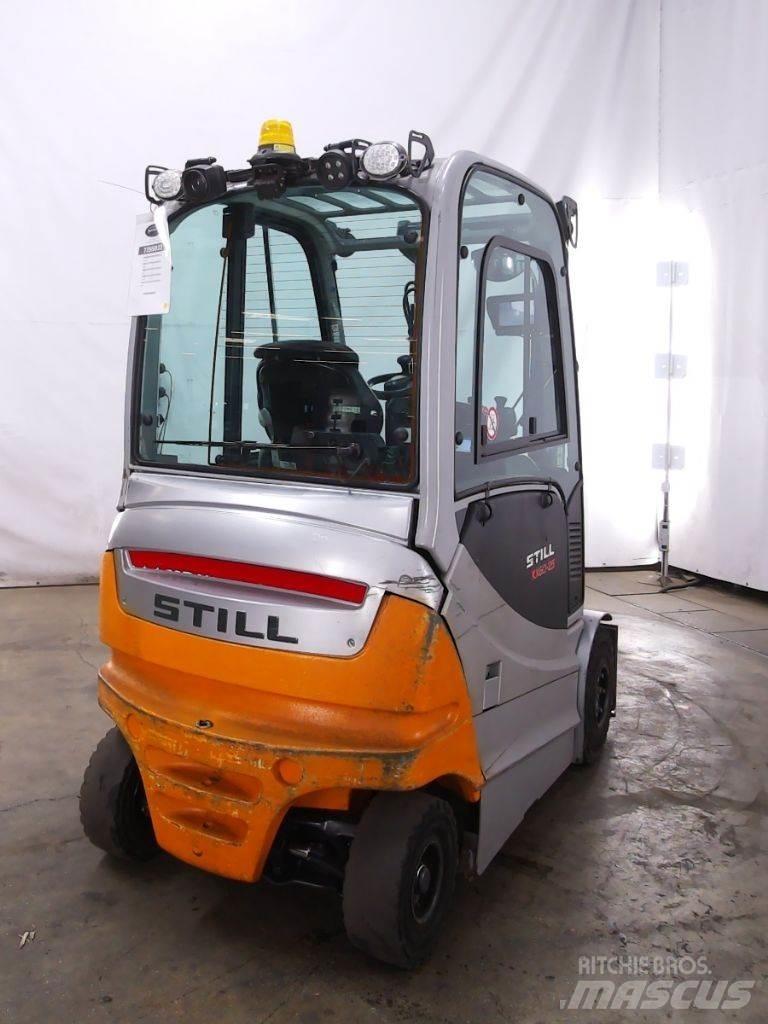Still RX60-25 電動堆高機