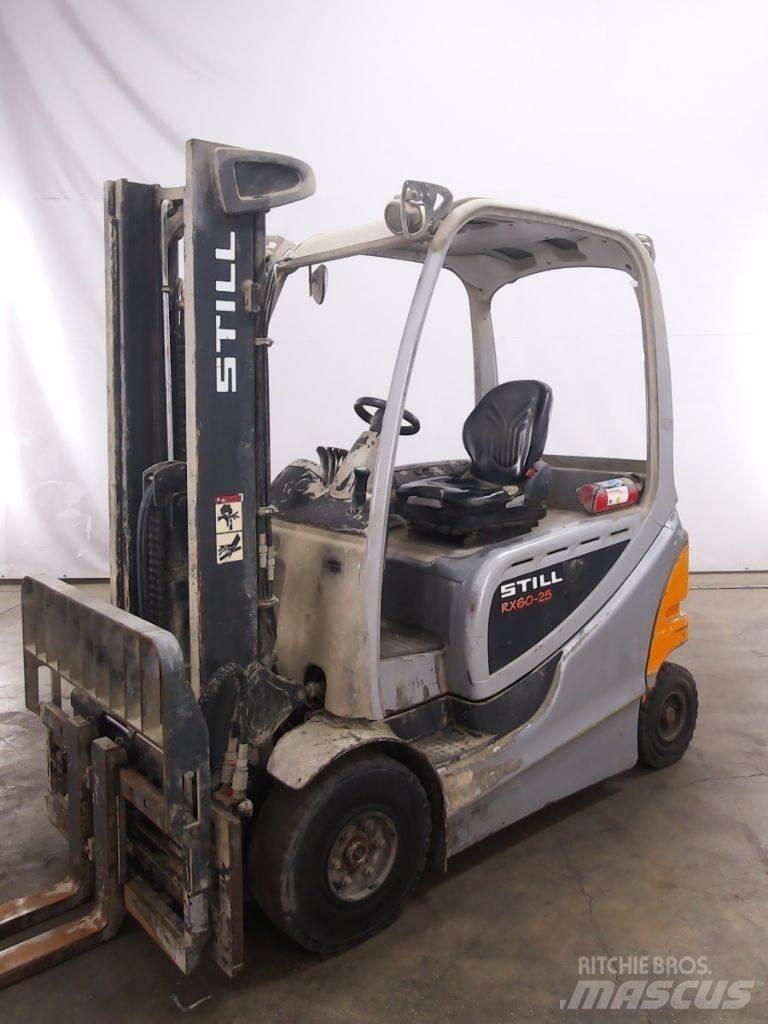 Still RX60-25 電動堆高機