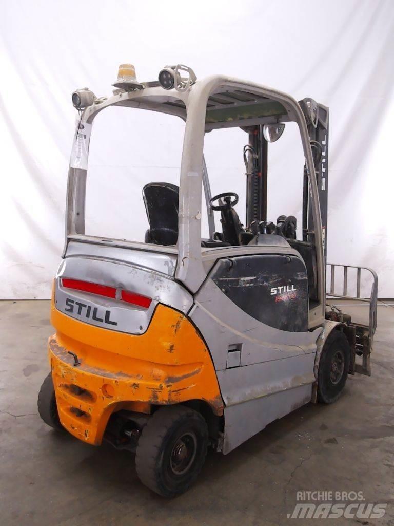 Still RX60-25 電動堆高機