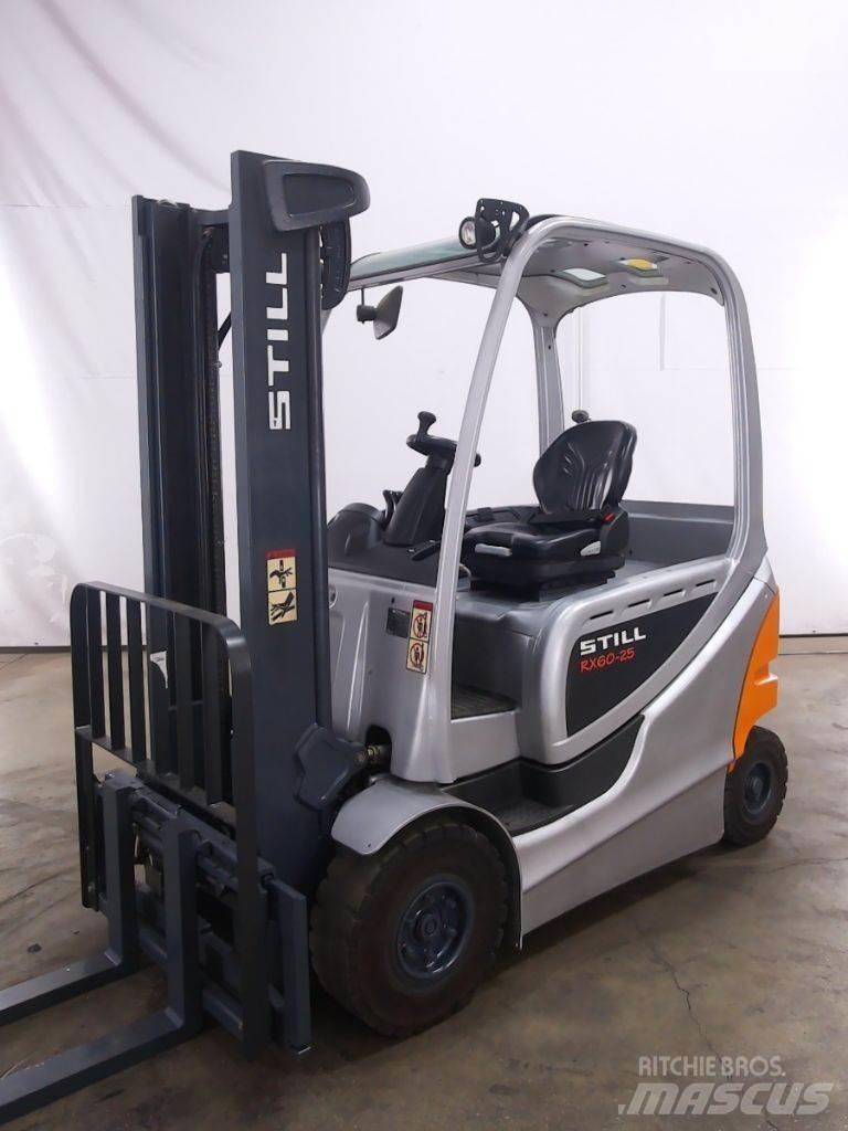 Still RX60-25 電動堆高機