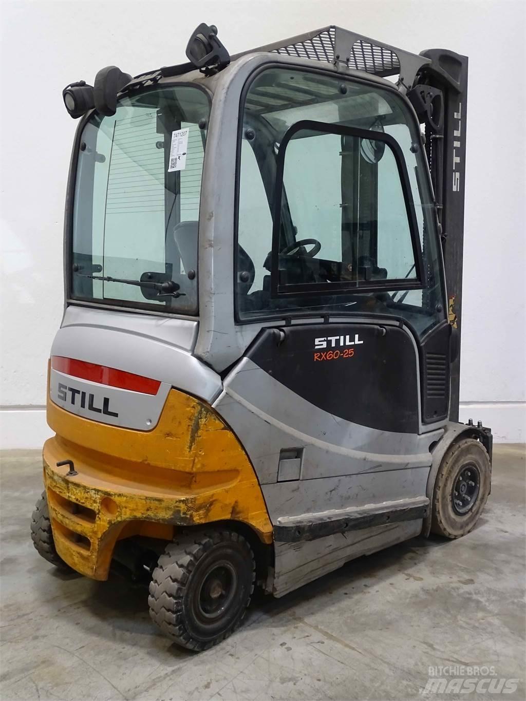 Still RX60-25 電動堆高機