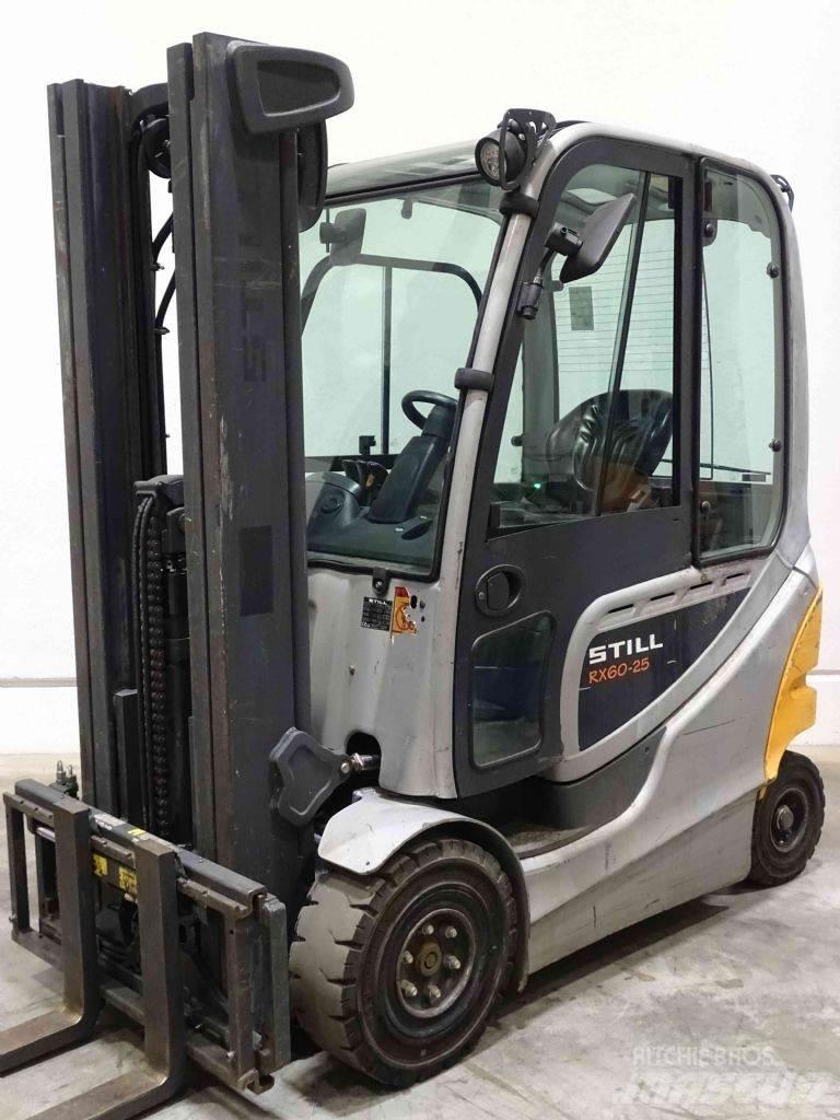 Still RX60-25 電動堆高機