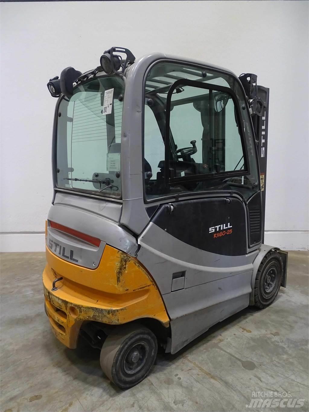 Still RX60-25 電動堆高機