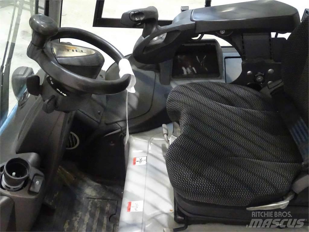 Still RX60-25 電動堆高機