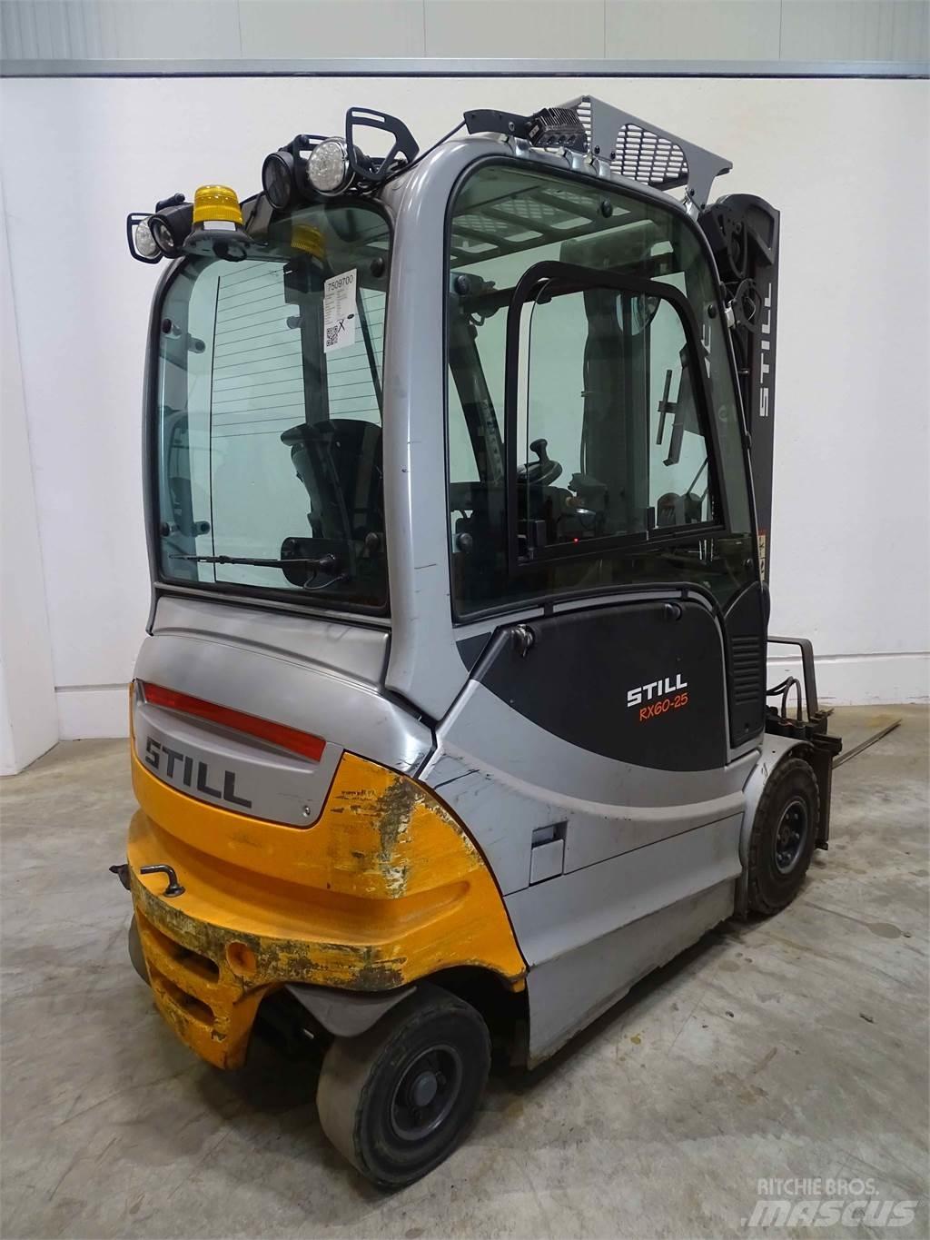 Still RX60-25 電動堆高機