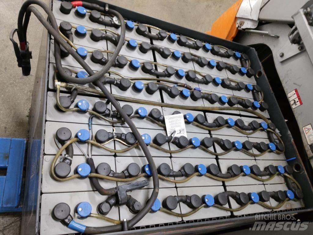 Still RX60-25L 電動堆高機